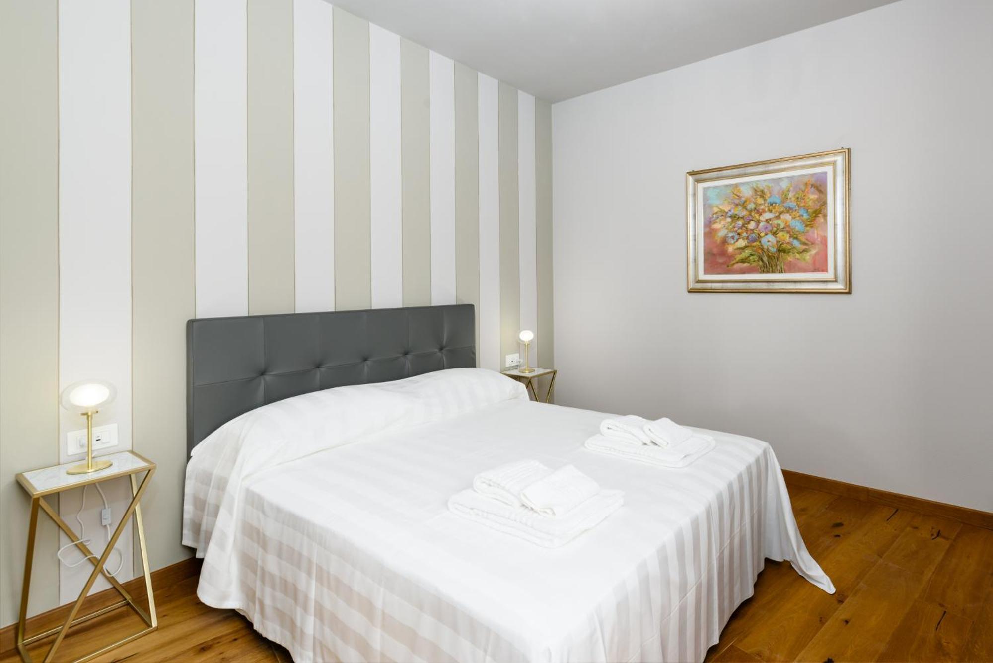 Week Mor Apartment La Morra Exterior photo